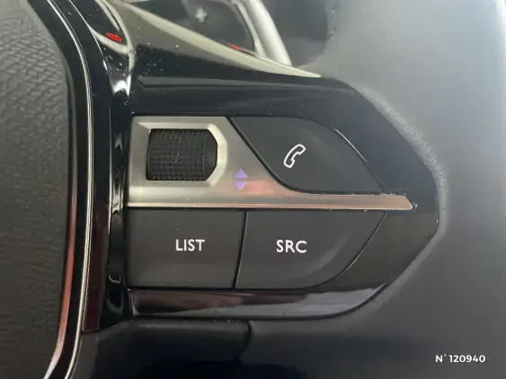 PEUGEOT 2008 II - voiture d'occasion - Photo 25