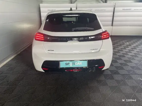 PEUGEOT 208 II - voiture d'occasion - Photo 6