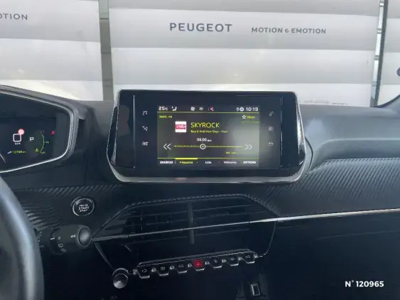 PEUGEOT 208 II - voiture d'occasion - Photo 13