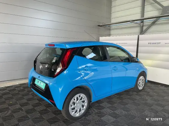 TOYOTA AYGO II - voiture d'occasion - Photo 4