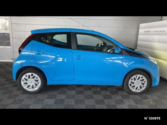 TOYOTA AYGO II - voiture d'occasion - Photo 5