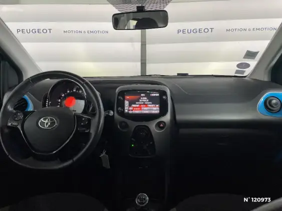 TOYOTA AYGO II - voiture d'occasion - Photo 9
