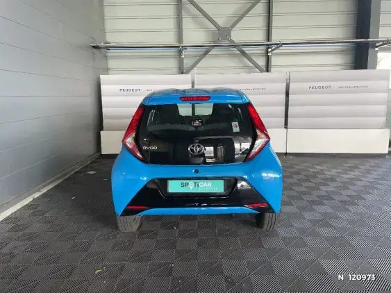 TOYOTA AYGO II - voiture d'occasion - Photo 6