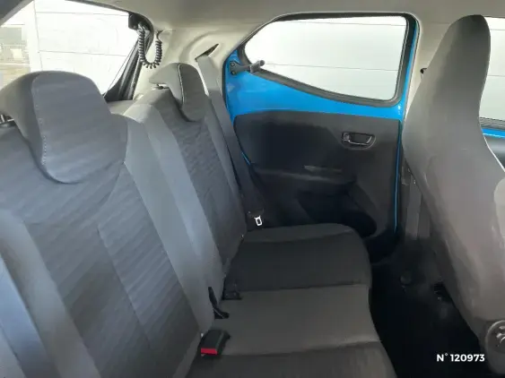 TOYOTA AYGO II - voiture d'occasion - Photo 11