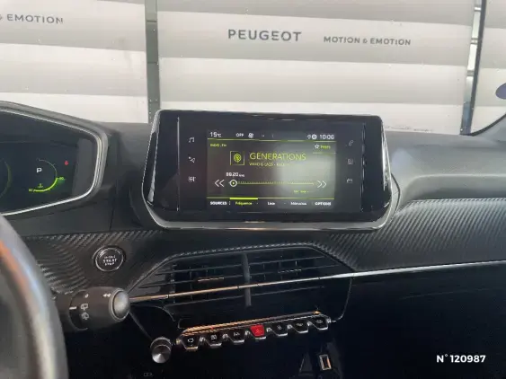 PEUGEOT 208 II - voiture d'occasion - Photo 13