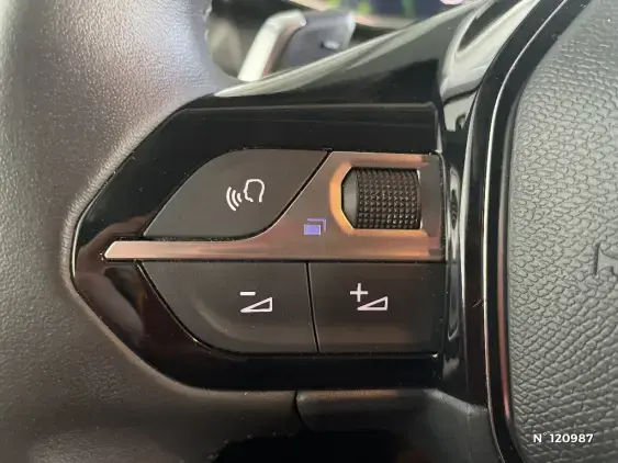 PEUGEOT 208 II - voiture d'occasion - Photo 27