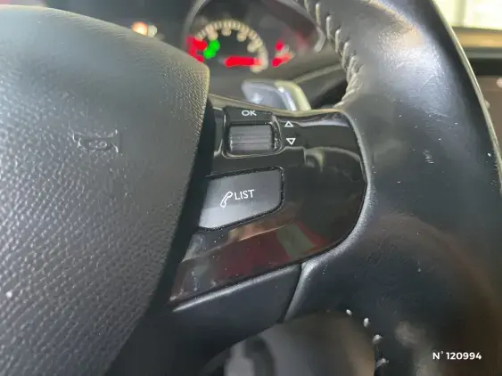 PEUGEOT 308 II - voiture d'occasion - Photo 28