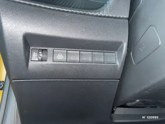 PEUGEOT 208 ELECTRIQUE II - voiture d'occasion - Photo 15