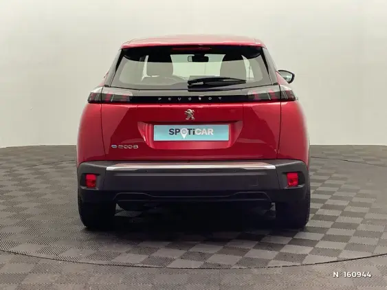 PEUGEOT 2008 ELECTRIQUE II - voiture d'occasion - Photo 6