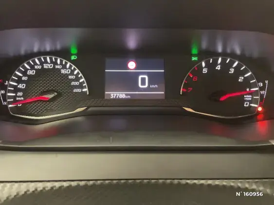 PEUGEOT 208 II - voiture d'occasion - Photo 12