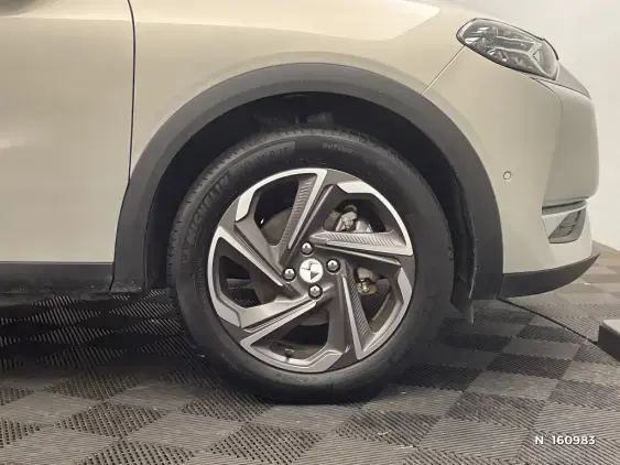 DS DS 3 CROSSBACK I - voiture d'occasion - Photo 8