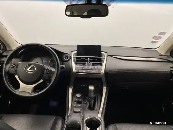 LEXUS NX - voiture d'occasion - Photo 9