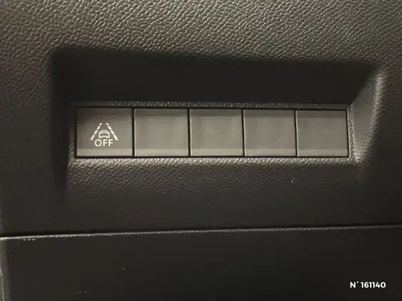 PEUGEOT 208 II - voiture d'occasion - Photo 15