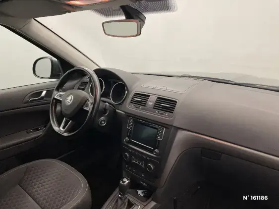 SKODA YETI - voiture d'occasion - Photo 10