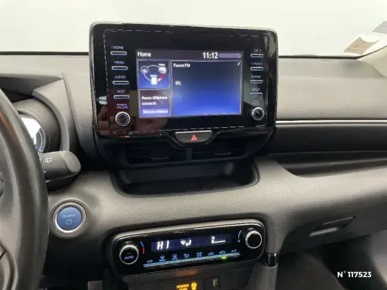 TOYOTA YARIS IV - voiture d'occasion - Photo 13