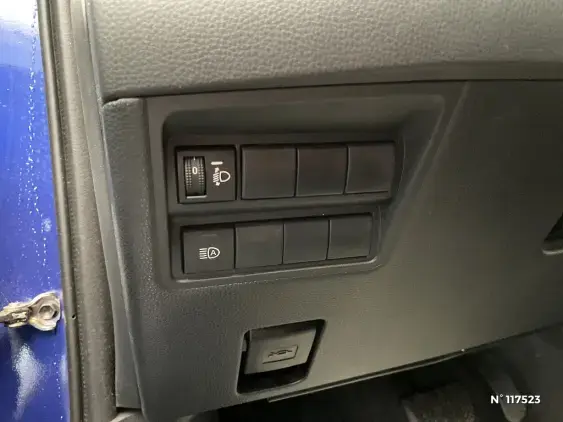 TOYOTA YARIS IV - voiture d'occasion - Photo 15