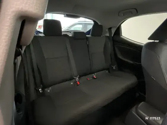TOYOTA YARIS IV - voiture d'occasion - Photo 11