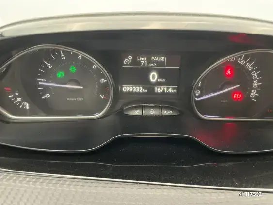 PEUGEOT 2008 - voiture d'occasion - Photo 12