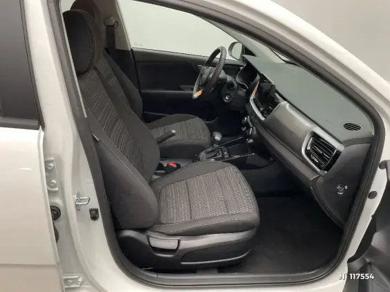 KIA STONIC - voiture d'occasion - Photo 10