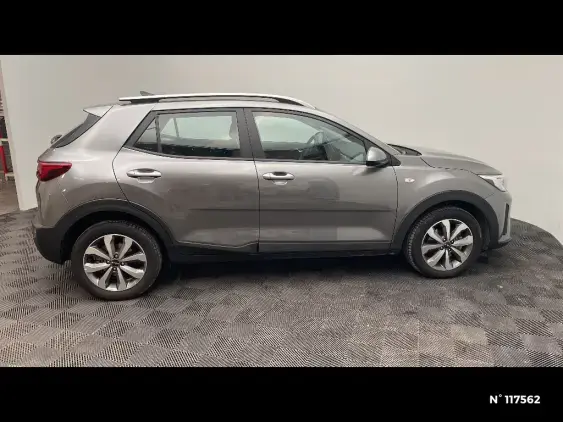KIA STONIC - voiture d'occasion - Photo 5