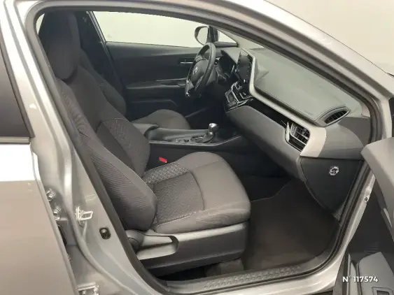 TOYOTA C-HR - voiture d'occasion - Photo 10
