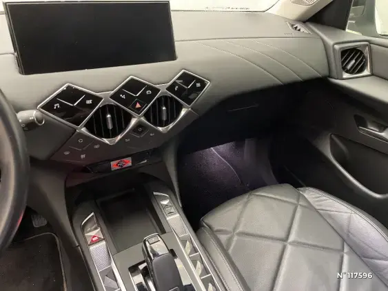 DS DS 3 CROSSBACK I - voiture d'occasion - Photo 27