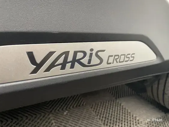 TOYOTA YARIS CROSS I - voiture d'occasion - Photo 29