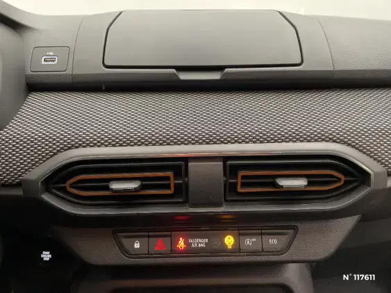 DACIA SANDERO III - voiture d'occasion - Photo 23