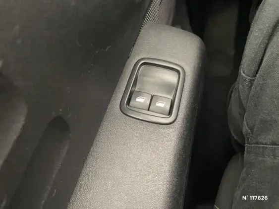 CITROEN C3 III - voiture d'occasion - Photo 32