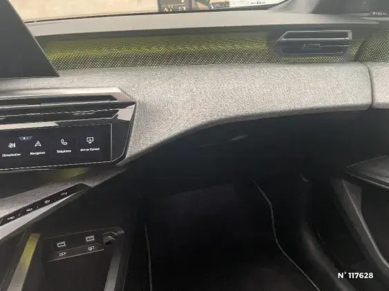 PEUGEOT 3008 ELECTRIQUE III - voiture d'occasion - Photo 31