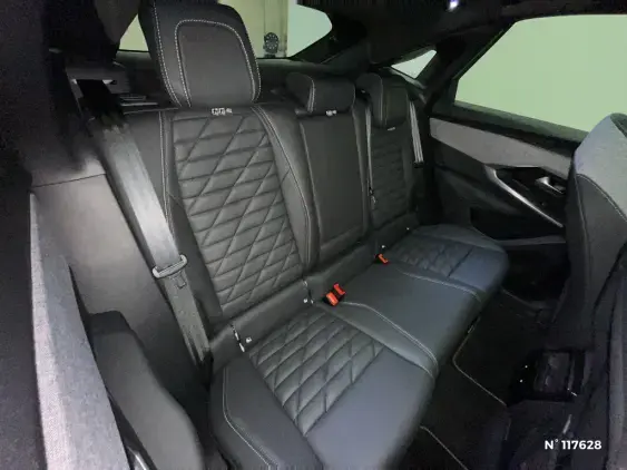 PEUGEOT 3008 ELECTRIQUE III - voiture d'occasion - Photo 11