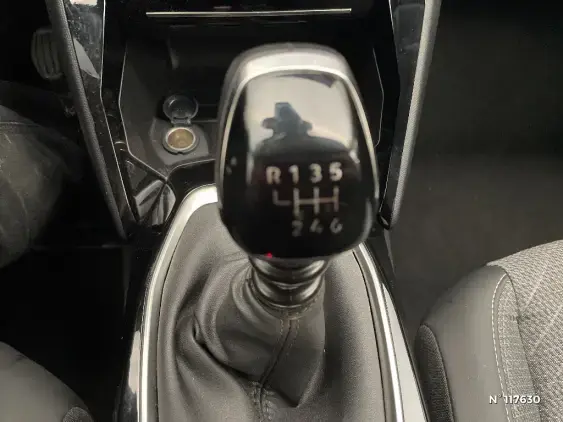 PEUGEOT 208 II - voiture d'occasion - Photo 29