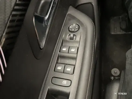 PEUGEOT 208 II - voiture d'occasion - Photo 35