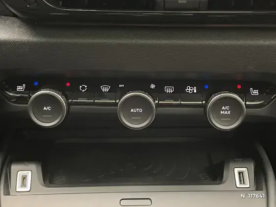 CITROEN C4 III - voiture d'occasion - Photo 15