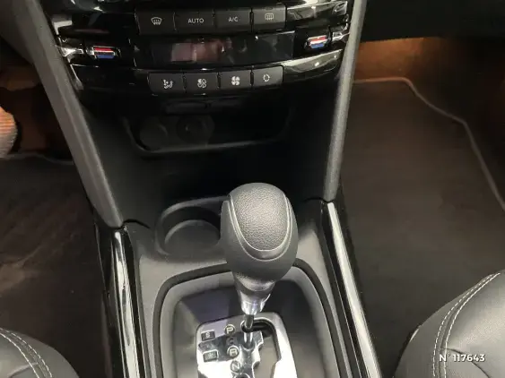 PEUGEOT 2008 - voiture d'occasion - Photo 14