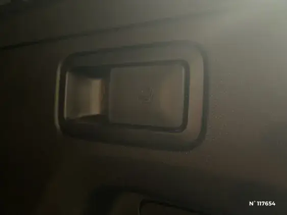 PEUGEOT 3008 II - voiture d'occasion - Photo 30