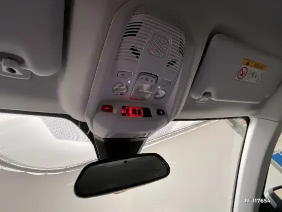 PEUGEOT 3008 II - voiture d'occasion - Photo 32