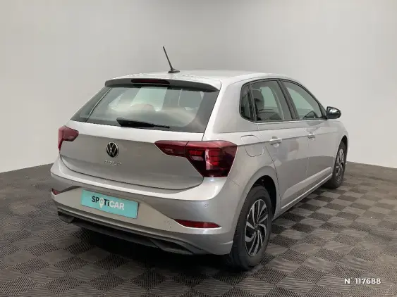 VOLKSWAGEN POLO VI - voiture d'occasion - Photo 4