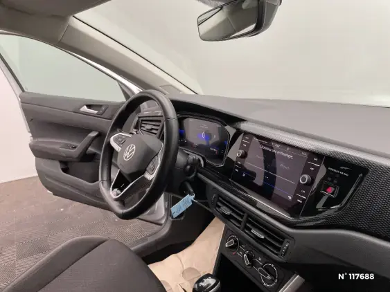 VOLKSWAGEN POLO VI - voiture d'occasion - Photo 9