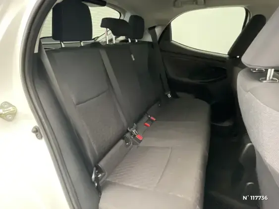 TOYOTA YARIS IV - voiture d'occasion - Photo 11