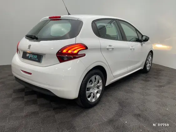 PEUGEOT 208 - voiture d'occasion - Photo 4