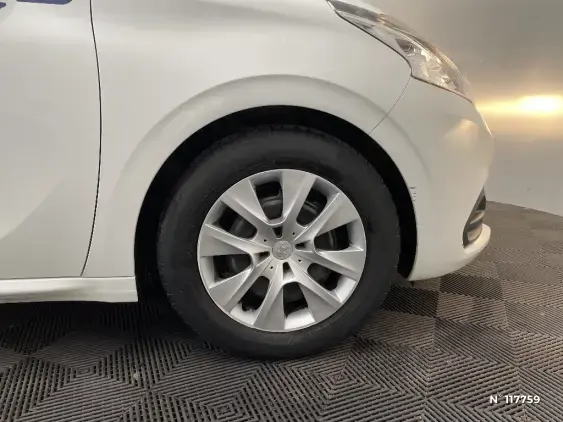 PEUGEOT 208 - voiture d'occasion - Photo 8