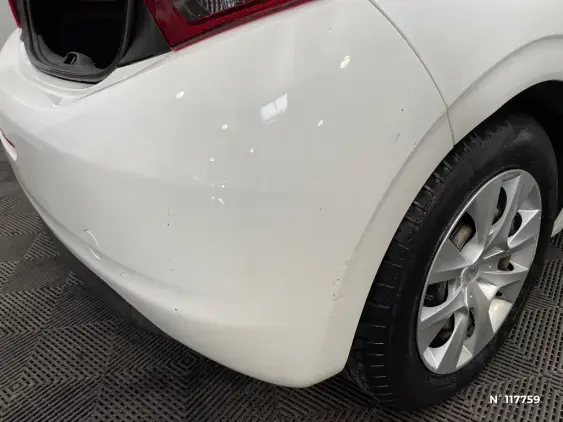 PEUGEOT 208 - voiture d'occasion - Photo 25