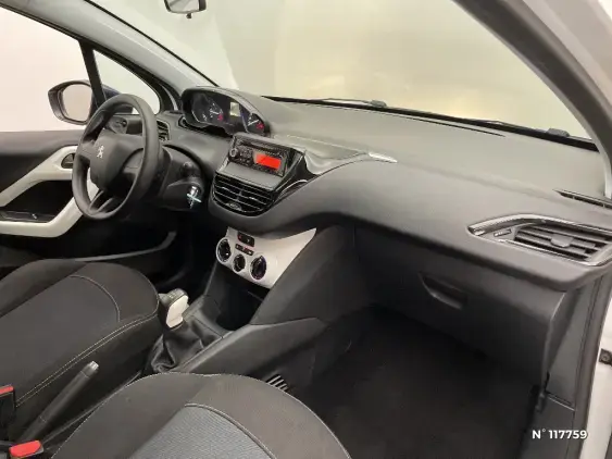 PEUGEOT 208 - voiture d'occasion - Photo 10