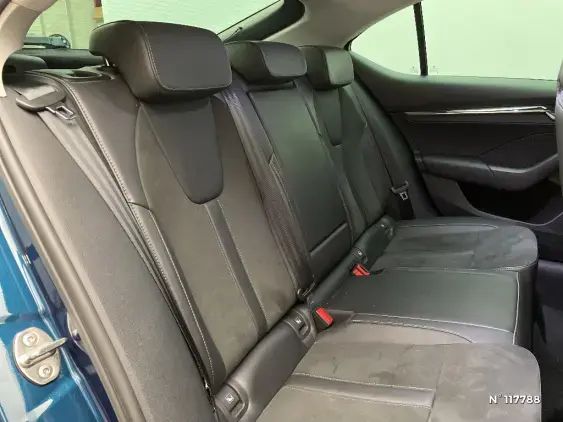 SKODA OCTAVIA IV - voiture d'occasion - Photo 11