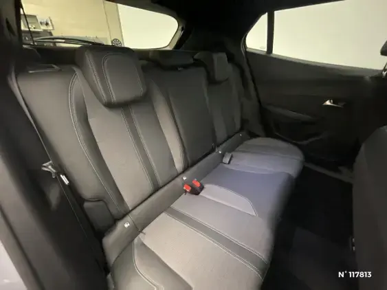 PEUGEOT 2008 II - voiture d'occasion - Photo 11