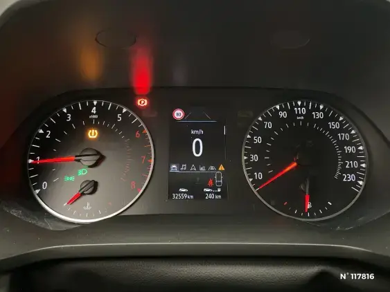 RENAULT CAPTUR II - voiture d'occasion - Photo 12