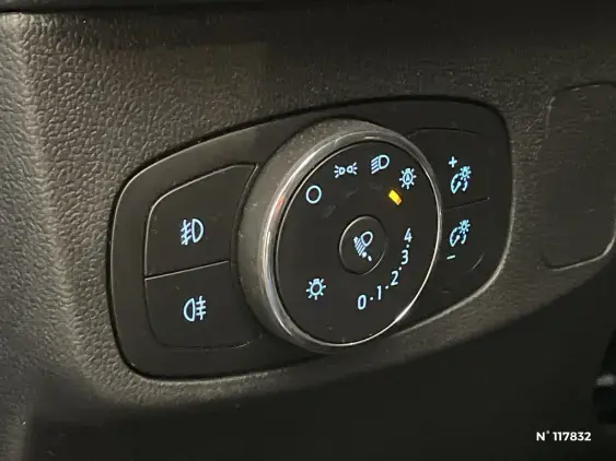 FORD FOCUS IV - voiture d'occasion - Photo 15