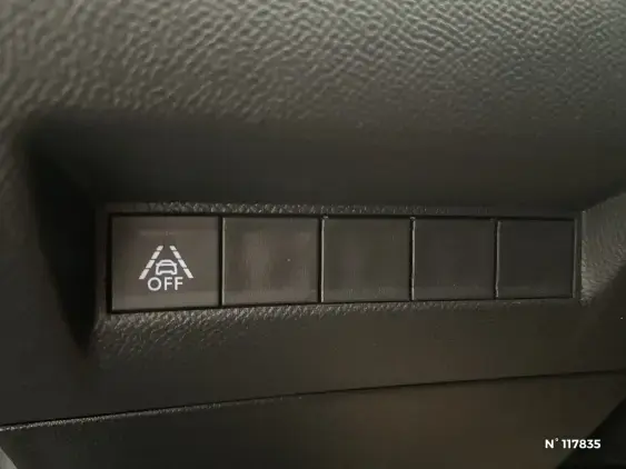 PEUGEOT 208 II - voiture d'occasion - Photo 15