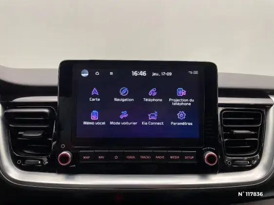 KIA STONIC - voiture d'occasion - Photo 13